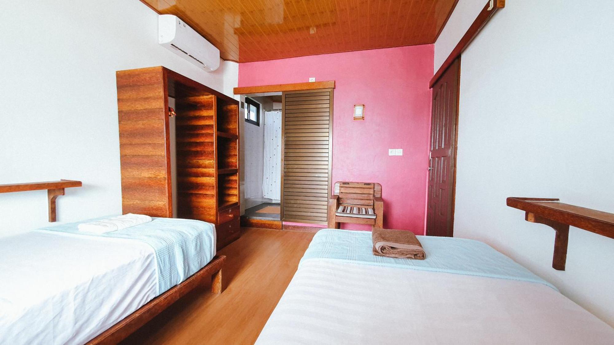 Jamburae Lodge Lagudri Esterno foto